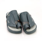 حذاء شرقى فاخر