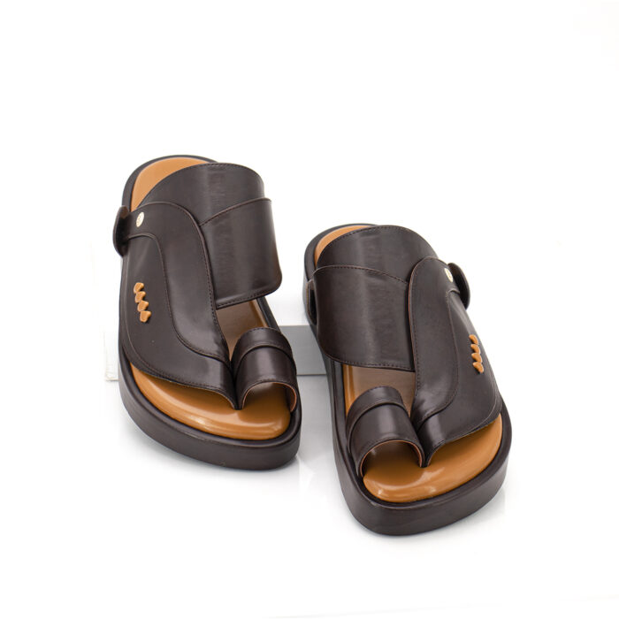 ⁦حذاء شرقى فاخر⁩ - الصورة ⁦2⁩